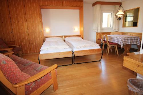 Residenza Lagrev 1 1 2 Zimmerwohnung Nr 011 - Typ 15A - Hochparterre - N W