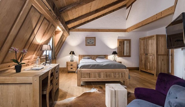 Romantik Hotel L'Etoile
