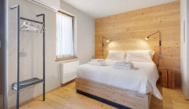 Room 4 - Nina: Mountain Retreat with Private Sauna and Wooden Interiors in Valmorel