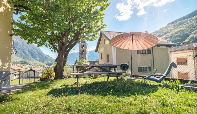 Scenic Alps View Getaway
