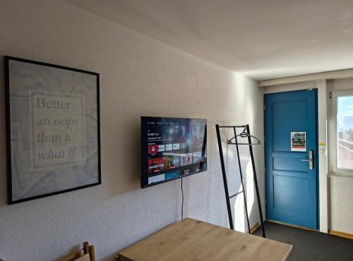 Sonniges Studio mit Aussicht