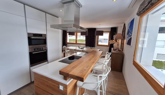Spacious Family Apt Flims close to Lake Cauma
