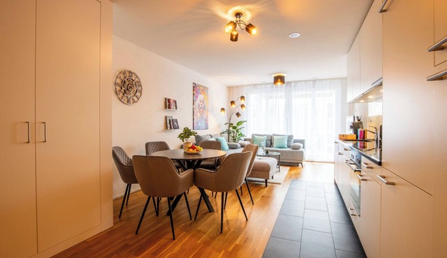 Special *EiNSTEiN II* Apartment