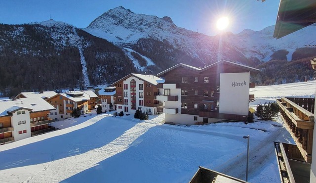 Studio with top views and central location right on the slopes