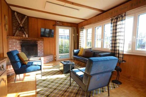 Swiss Traditional Chalet with Alpine Mtn View