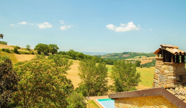 Tra Cielo e Terra by Interhome in Todi