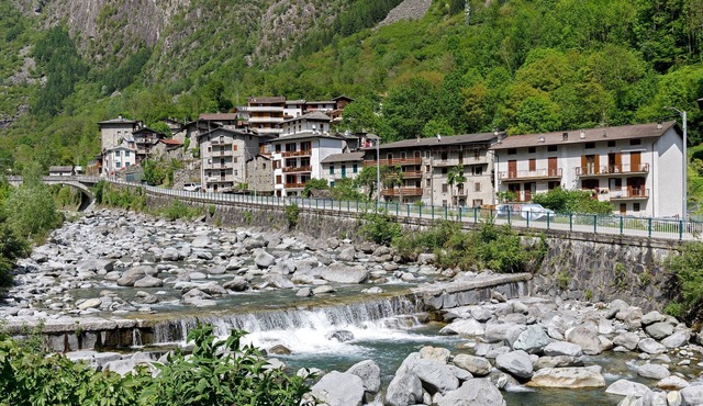 Val Masino Holiday Home with Mountain Views and Private Terrace Barbecue