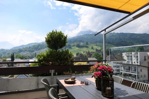 View Pilatus-Luxus-Maisonette mit Pilatusblick - 6 Personen - PP