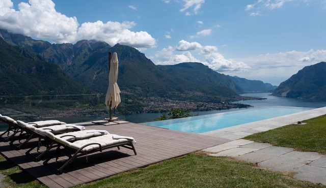 Villa Valentina - Four Bedroom Villa, Sleeps 8