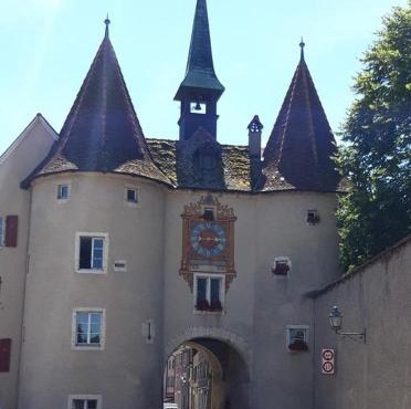 Vivez un conte de fée dans la pièce ronde d'une tour médiévale