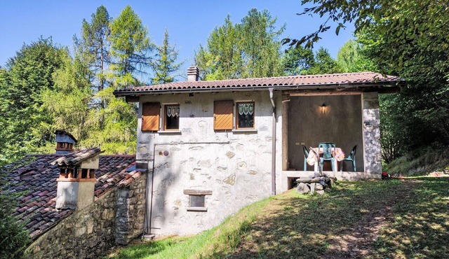 Wonderful private villa for 4 people with TV, terrace and panoramic view