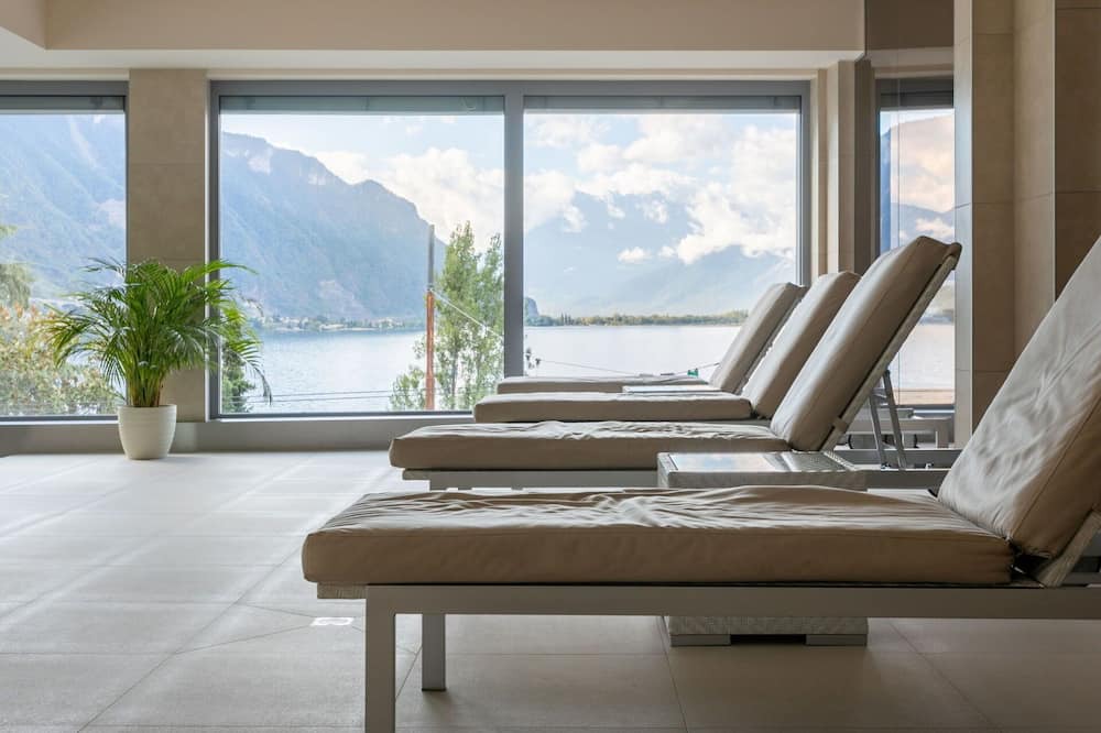 Montreux Apartment | Nice apartment for 4 people with pool, WIFI, A/C, hot tub, TV, balcony, panoramic view and parking