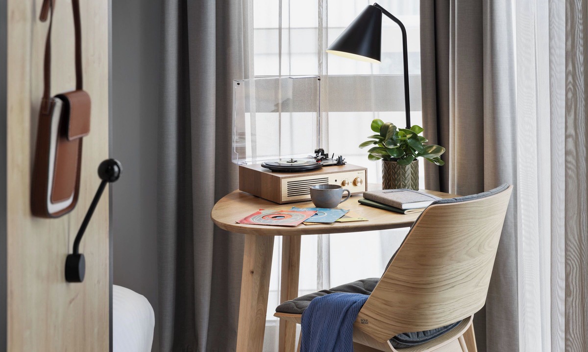 Servette Poterie Hotel | Stay KooooK Geneva City – Online Check In