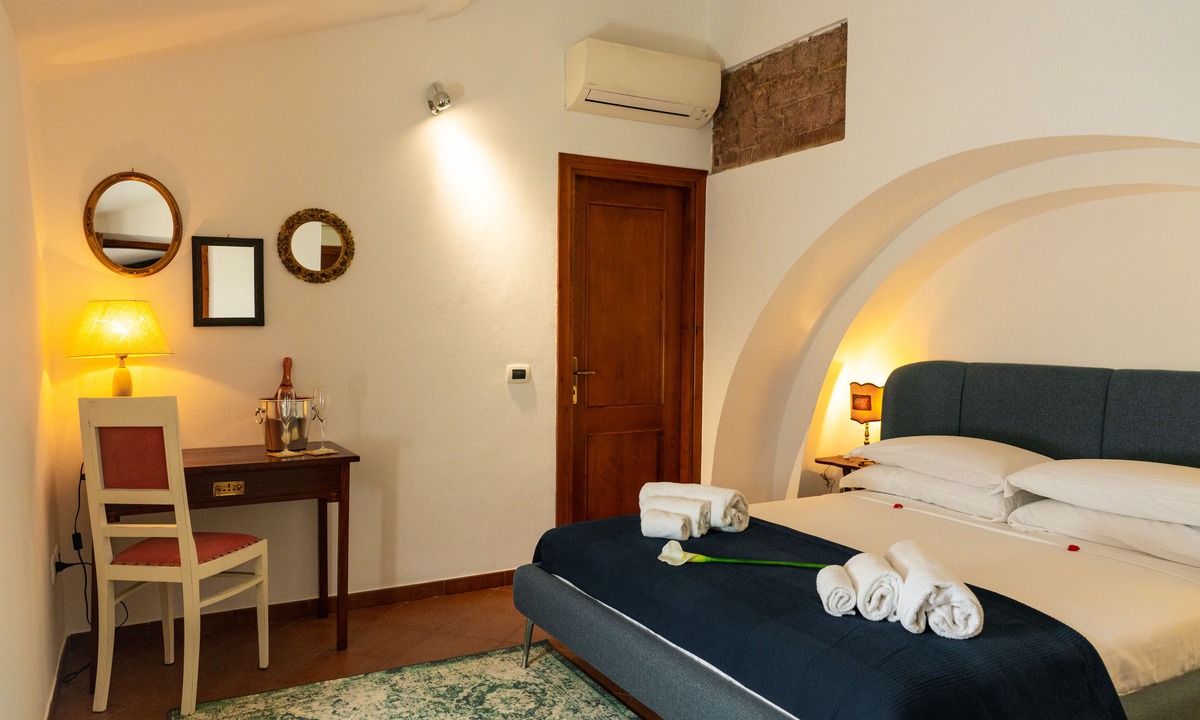Citta Antica Apartment | Αn exclusive deconsecrated former church residence from 1170