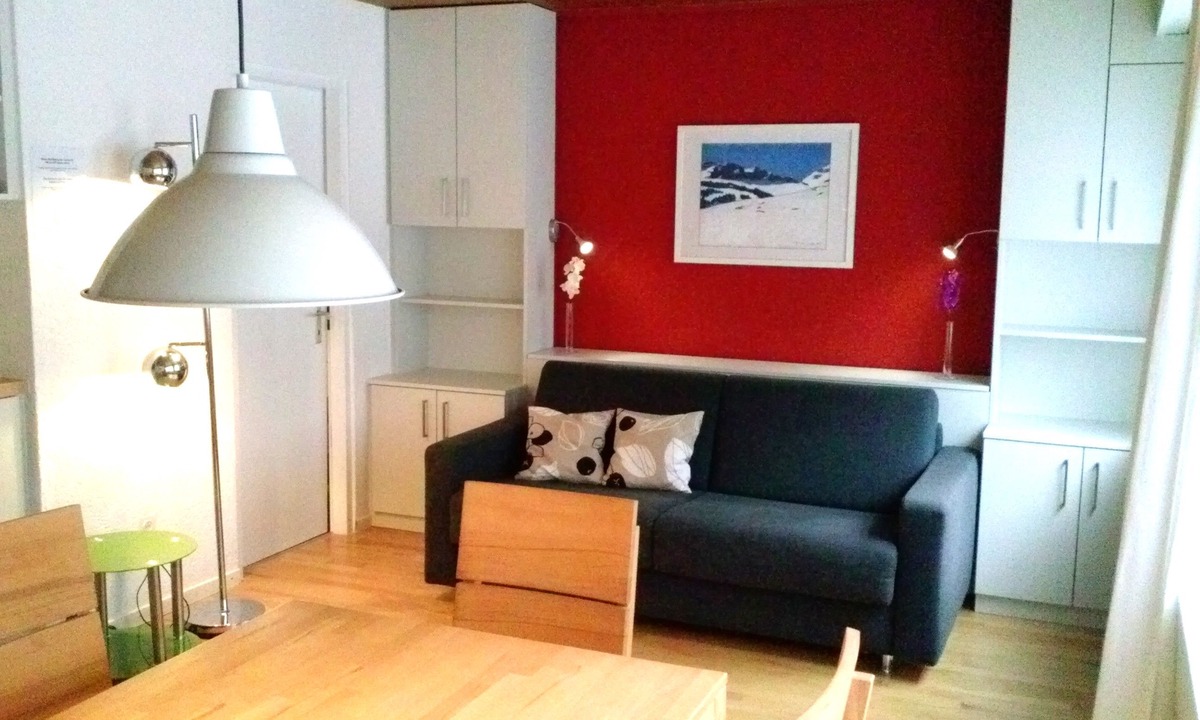 Laax Apartment | 2-room holiday flat with swimming pool and sauna