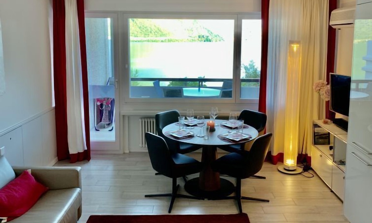 Bissone Apartment | App. 511 by Interhome