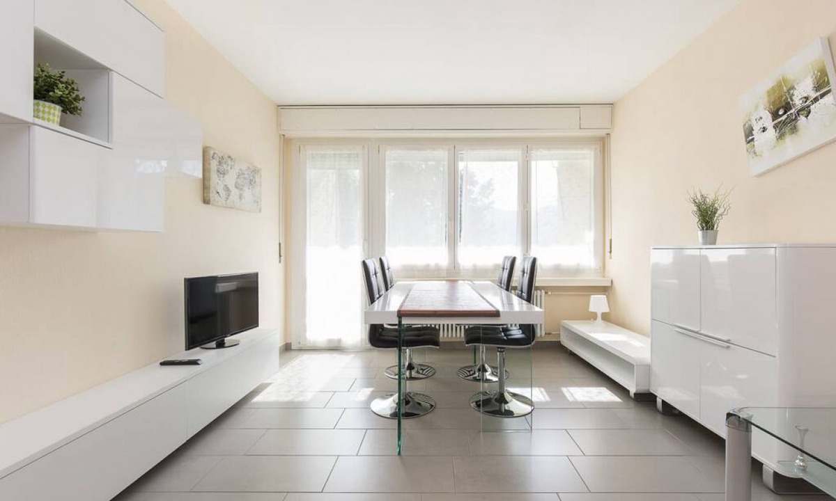 Savosa Apartment | Delightful two-bedroom apartment in residential neighborhood, Savosa - GIRASOLE