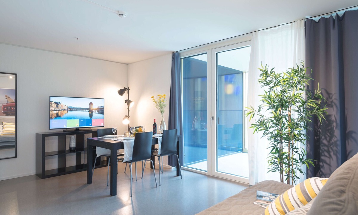 Lucerne Apartment | LU Titlis III - Allmend HITrental Apartment