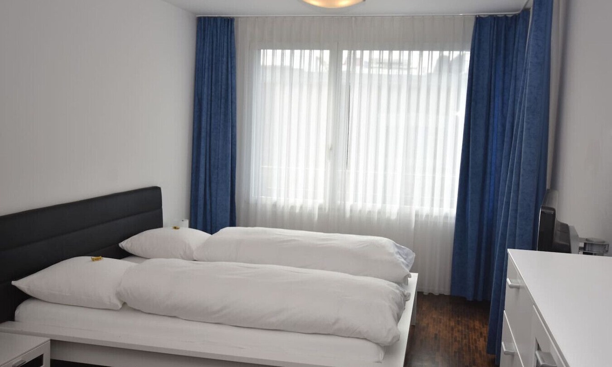 Seefeld Apartment | Stylish 1BR near lake and Opera (Flower 52)