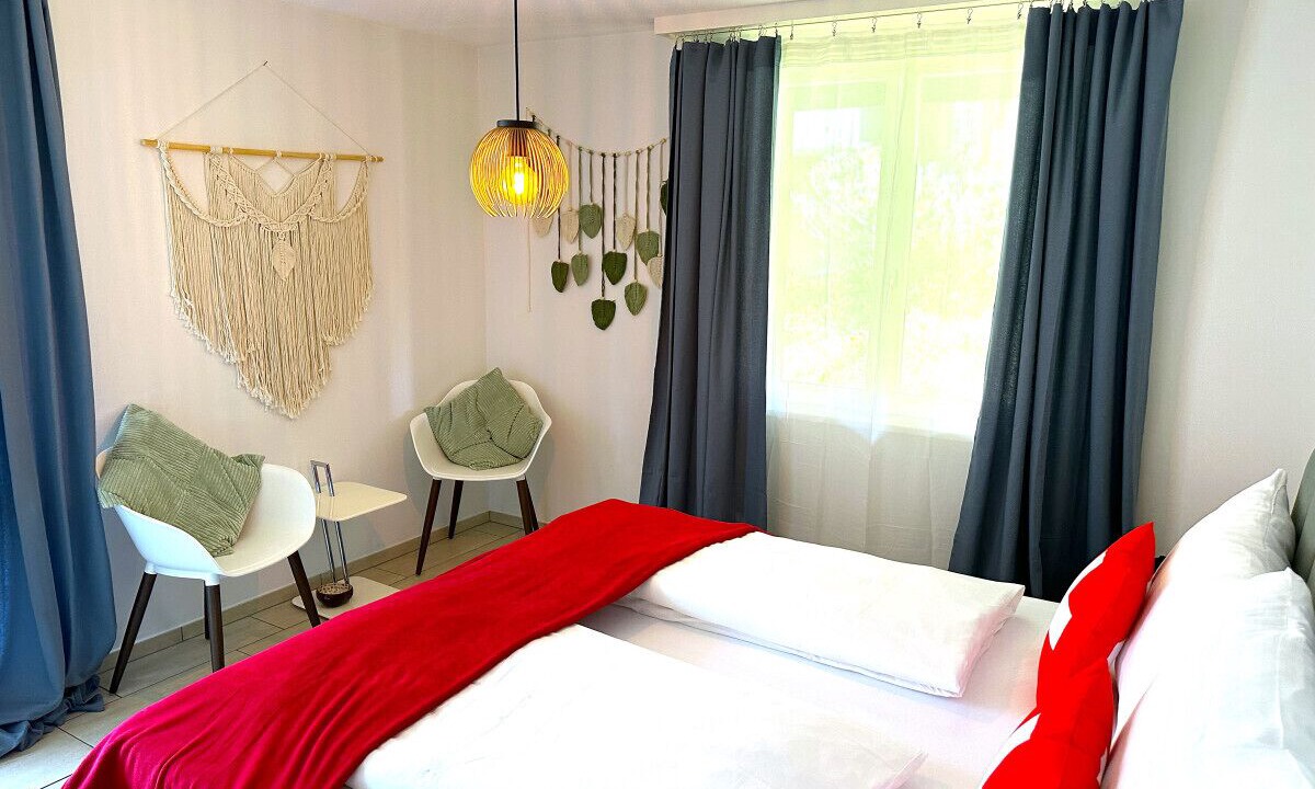 Hilterfingen Condo | Concierge, Lake Thun/Alps Scenic Views by SwissHut