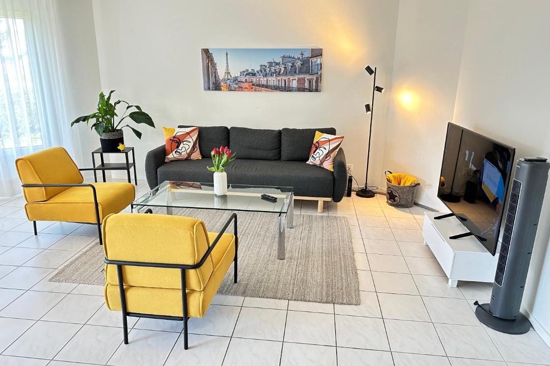 Pratteln Apartment | Dream Stay I Zentral I cosy I self check in I nähe Basel