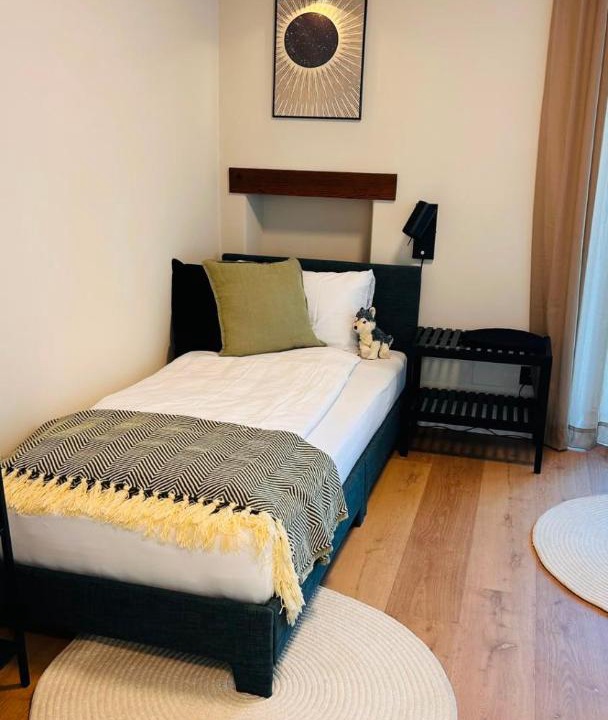 Biel Apartment | 120sqm Duplex Apartment with AirC Free Parking Family & Business