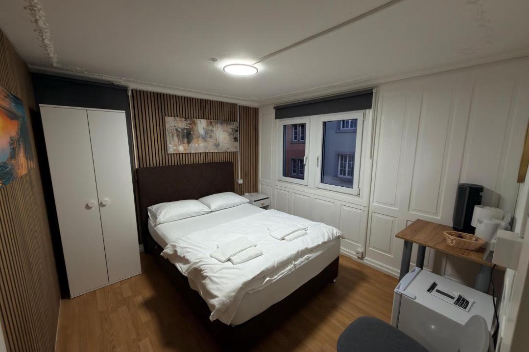 Niederdorf Apartment | SleepandGo