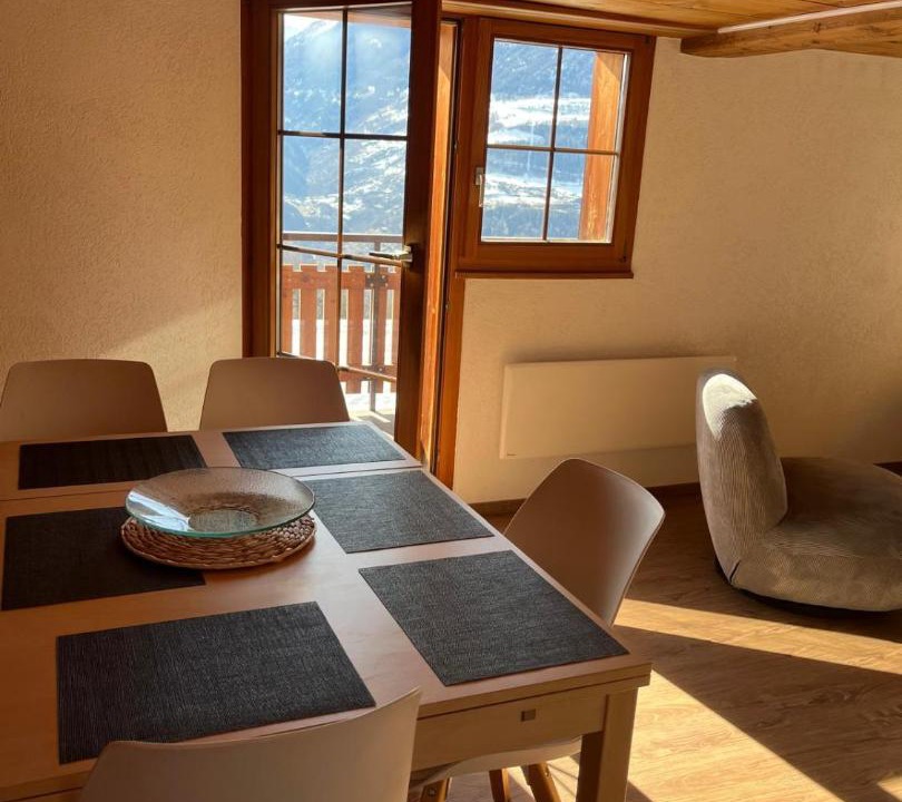 Bratsch Apartment | Appartement entier dans chalet traditionnel