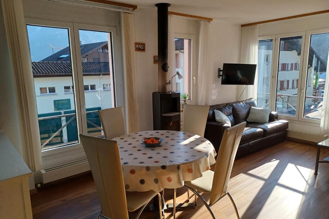 Matten bei Interlaken Apartment | Jobling's Holiday Apartment