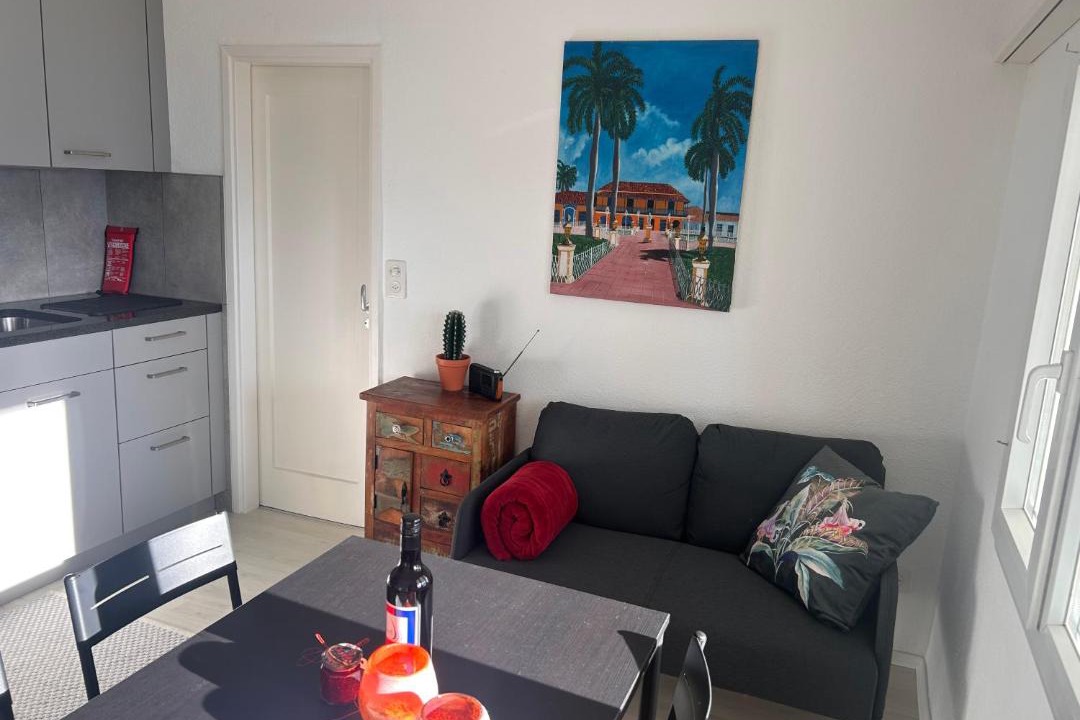 Riazzino Apartment | Casa Margherita