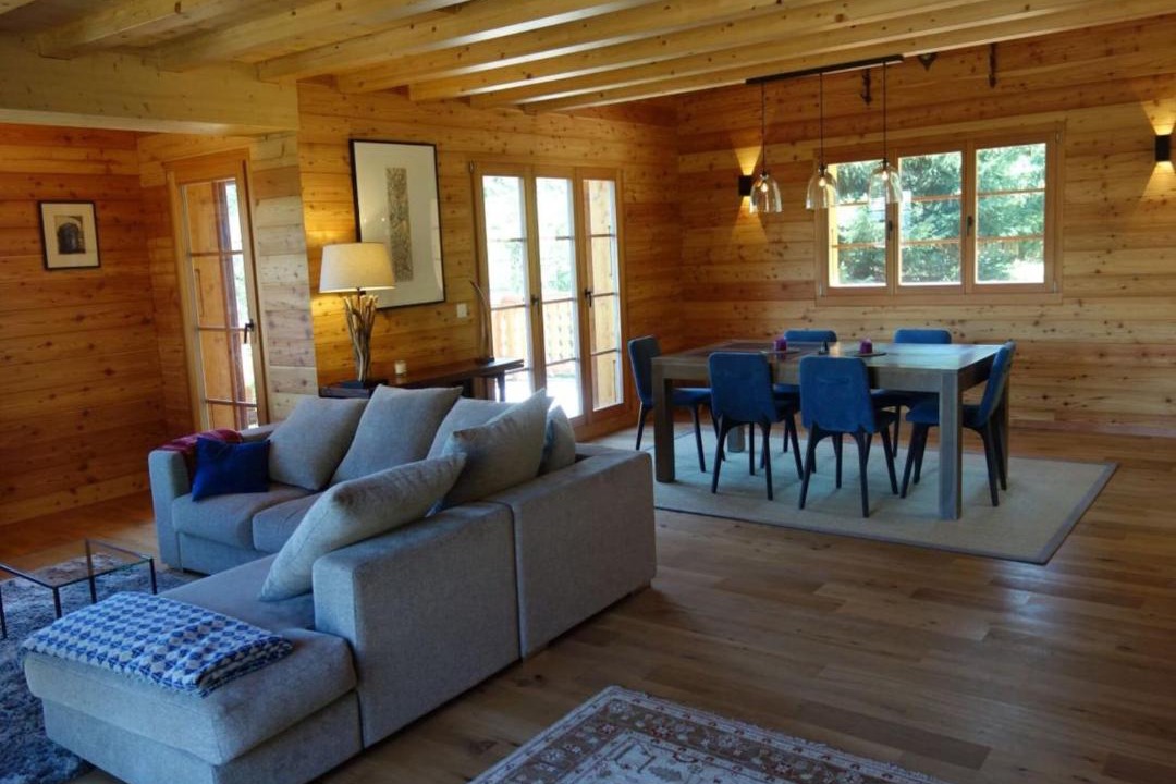 Agettes Ski Chalet | Chalet in Les Masses with ski storage