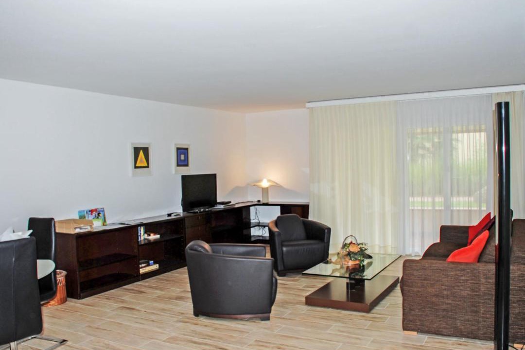 Caslano Apartment | Apartment Residenza Parcolago Apt-008 by Interhome