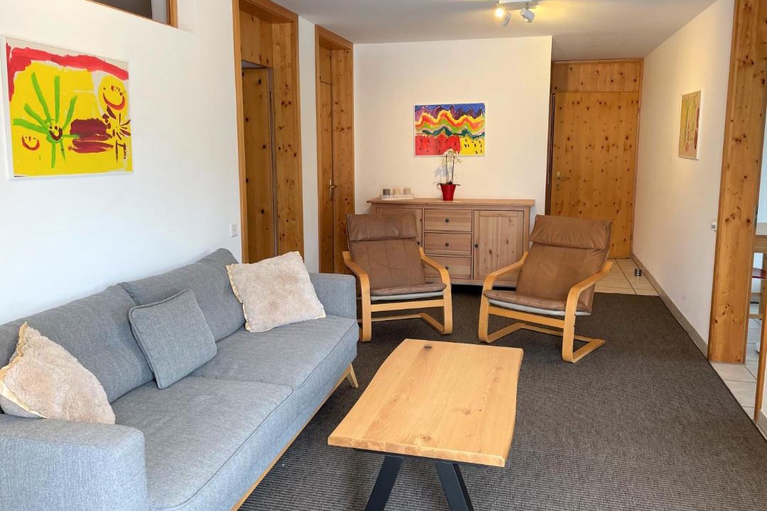 Lumnezia Bed & Breakfast | Ferienwohnung CASA URSIN Val Lumnezia