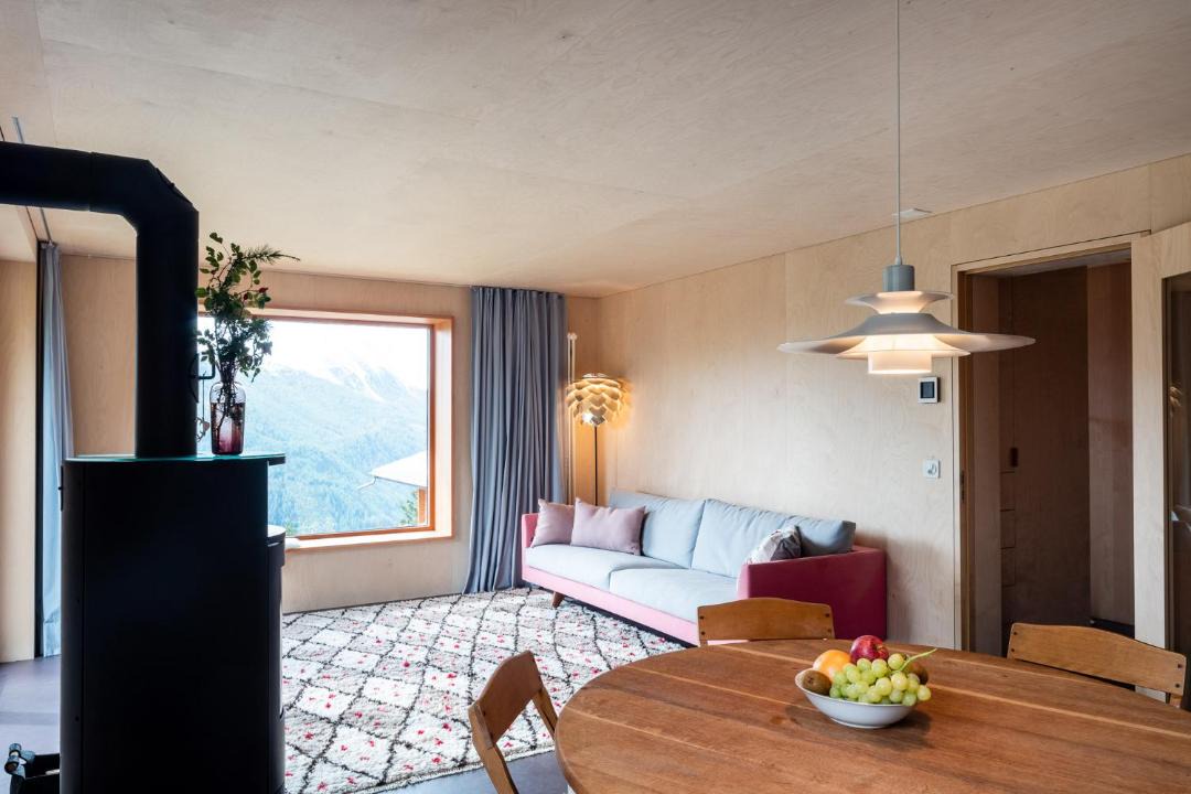 Rosswald Apartment | Chalet Labbrunnu EG