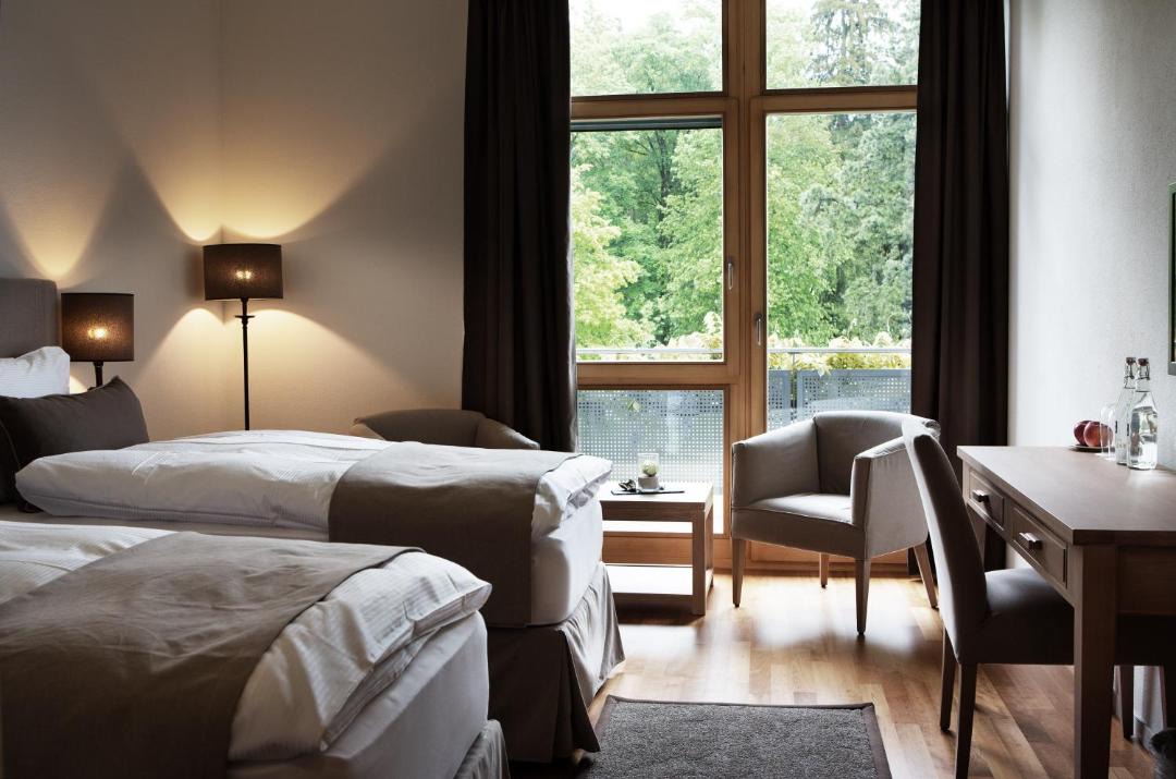 Konolfingen Hotel | Hotel Schloss Hünigen