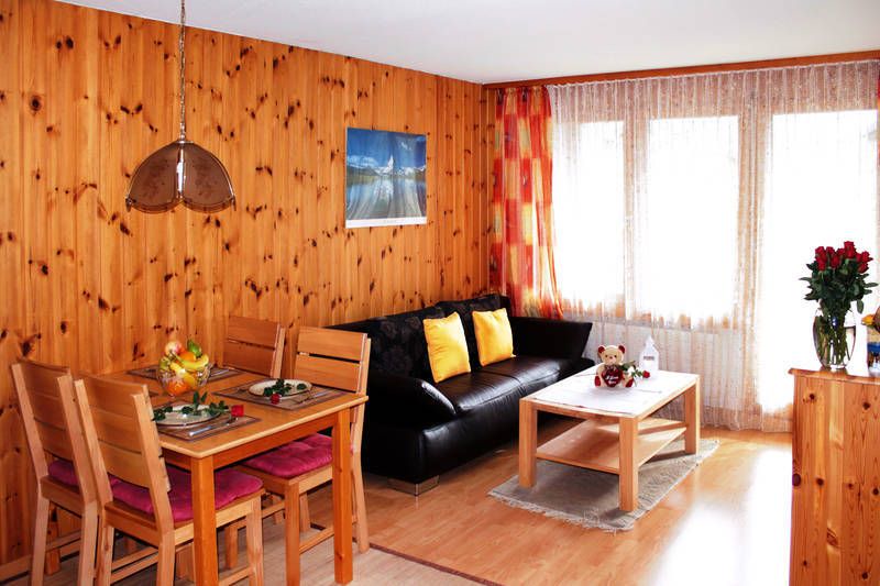 Photo of Livingroom in Taesch