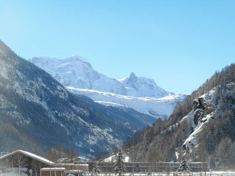 Photo of Others in Taesch