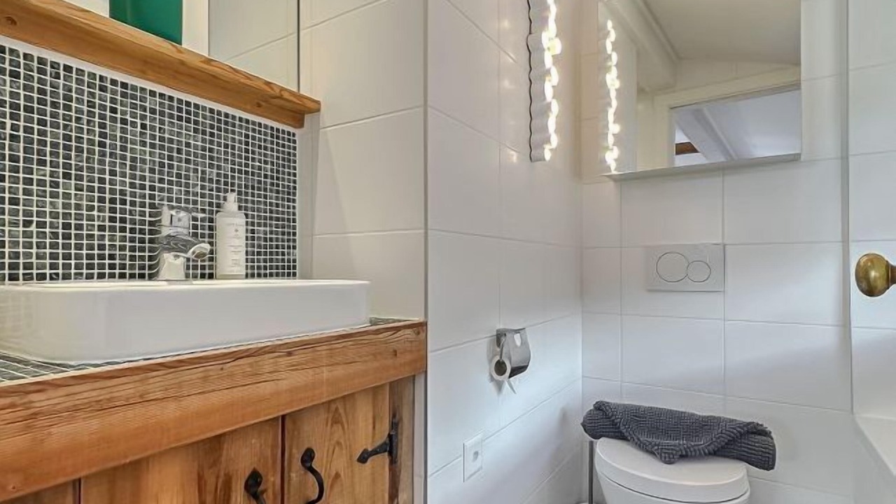 Photo of Bathroom in Bruson