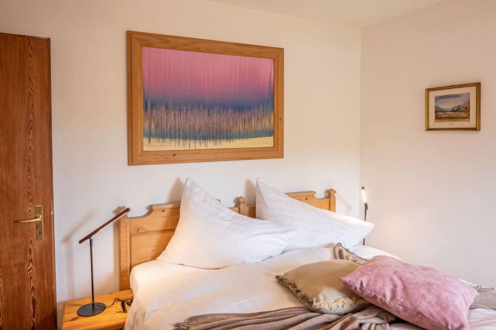 Photo of Bedroom in Zuoz