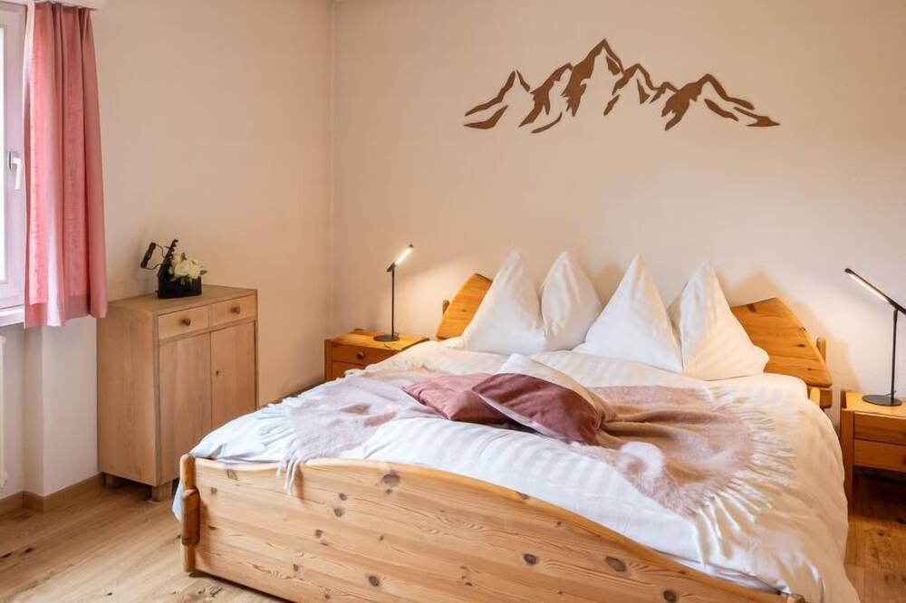 Photo of Bedroom in Zuoz
