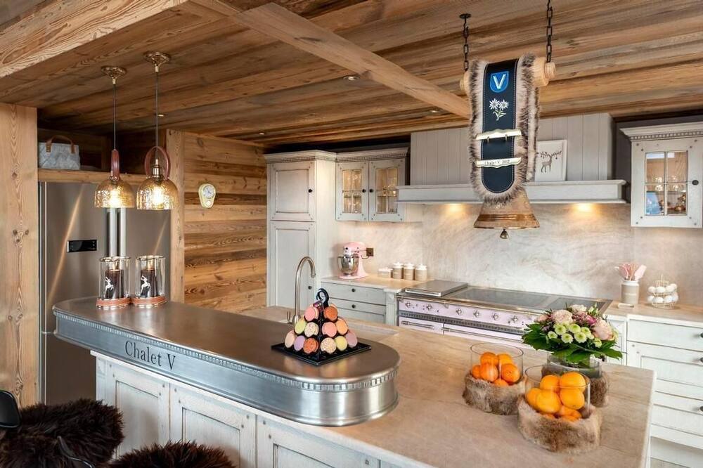 Photo of Kitchen in Mayens-de-Riddes