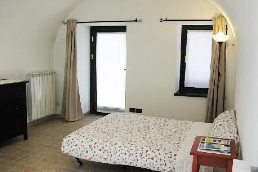 Photo of Bedroom in Sale Marasino