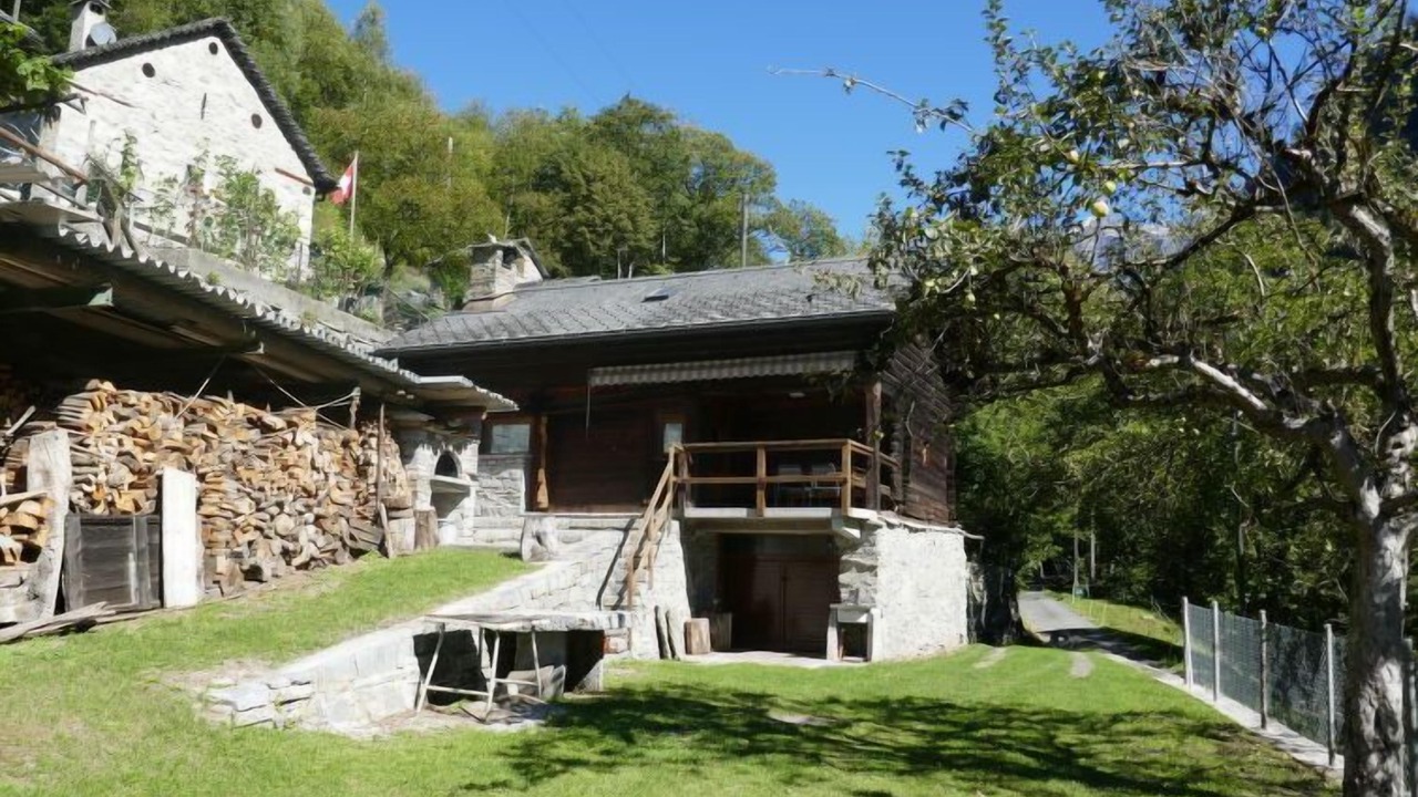 Photo of Outdoor in Malvaglia-dagro
