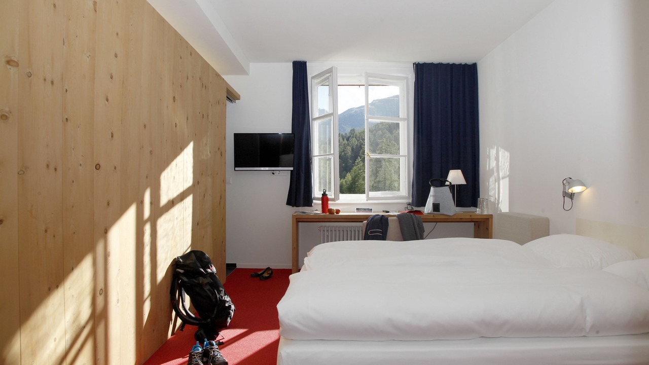 Photo of Bedroom in Zuoz