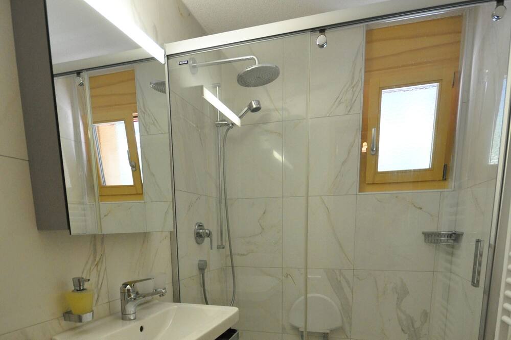 Photo of Bathroom in Lauterbrunnen