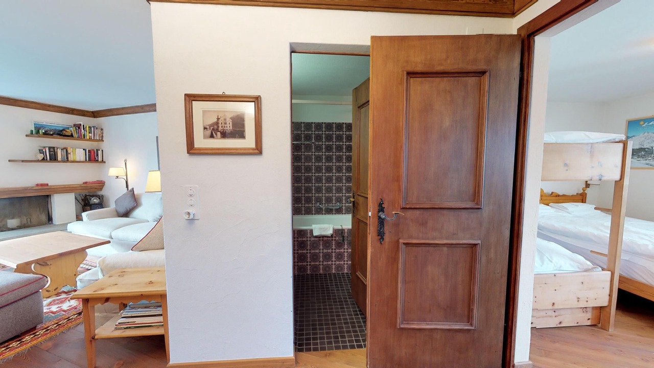 Photo of Others in Samedan
