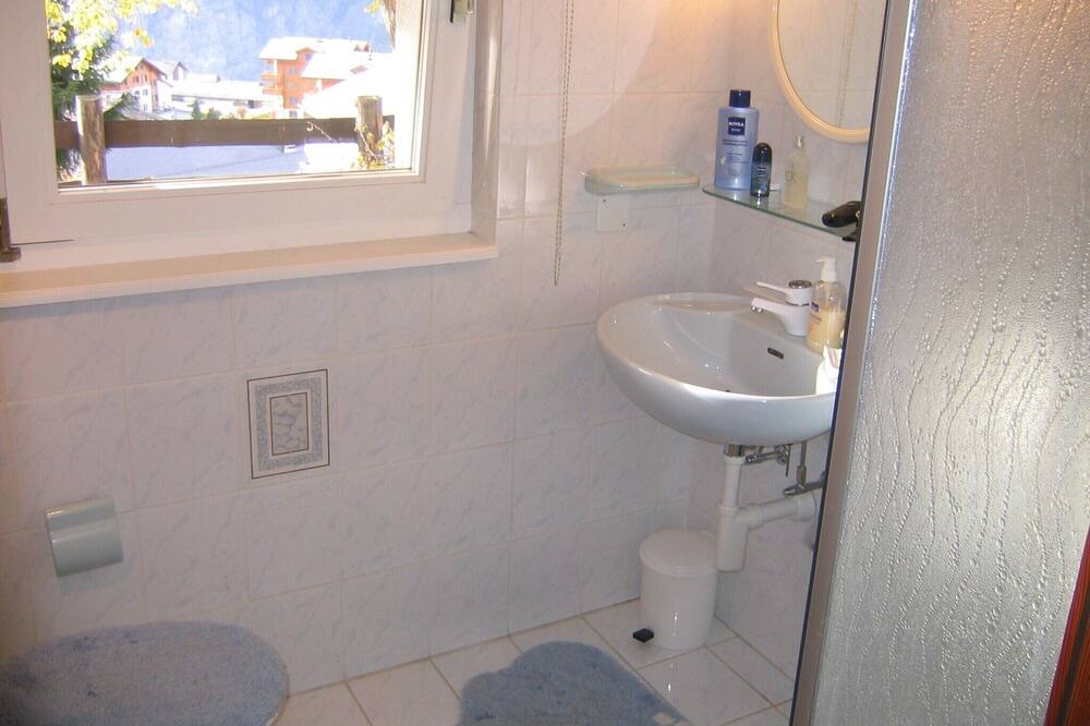 Photo of Bathroom in Graechen