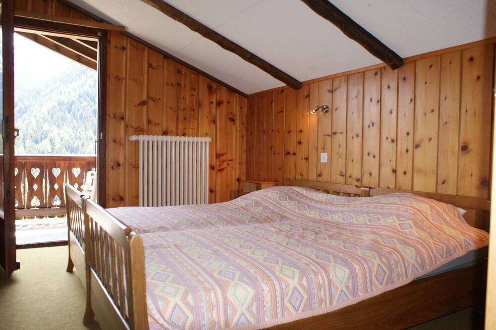 Photo of Bedroom in Champex-Lac