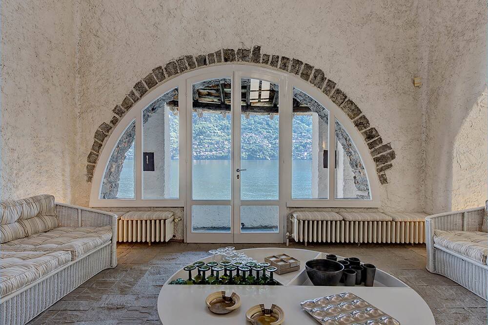 Photo of Livingroom in Brienno