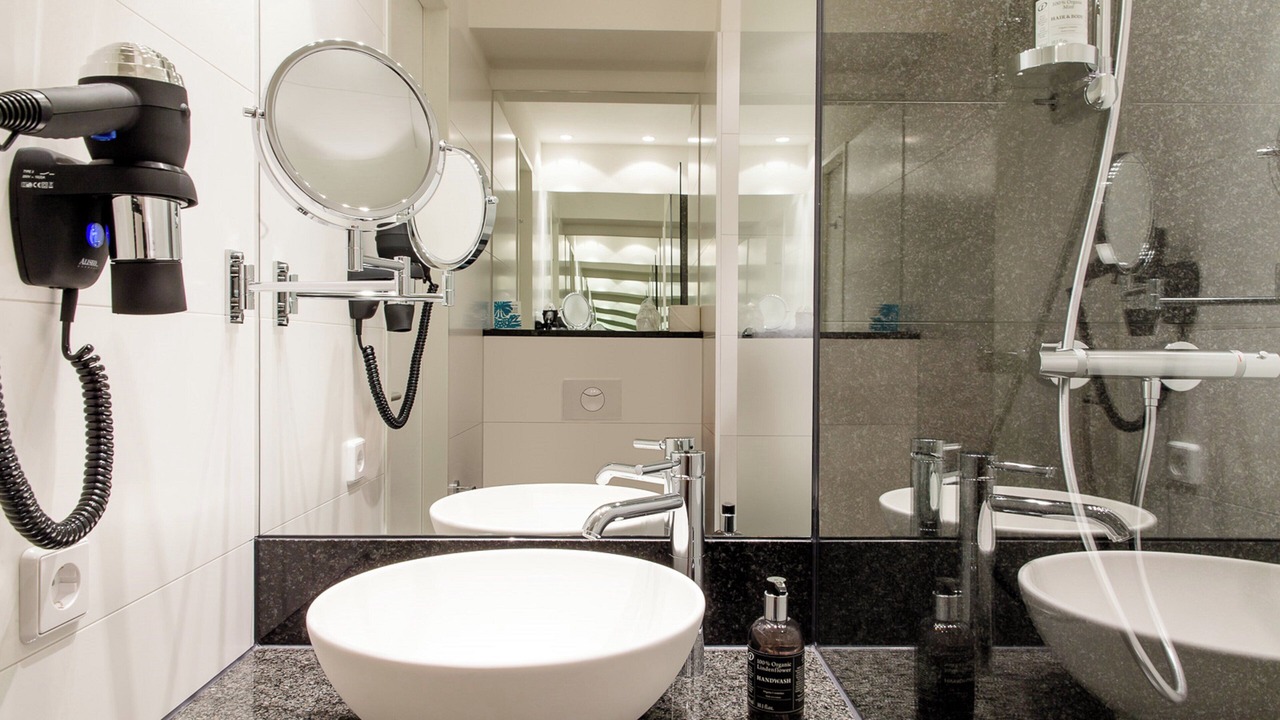 Photo of Bathroom in Old Town